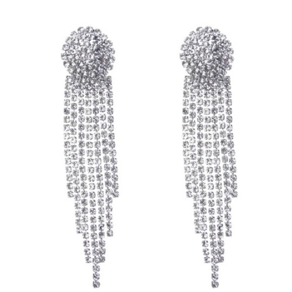 Tassel Earrings (clip on)
(New) - Picture 4 of 10